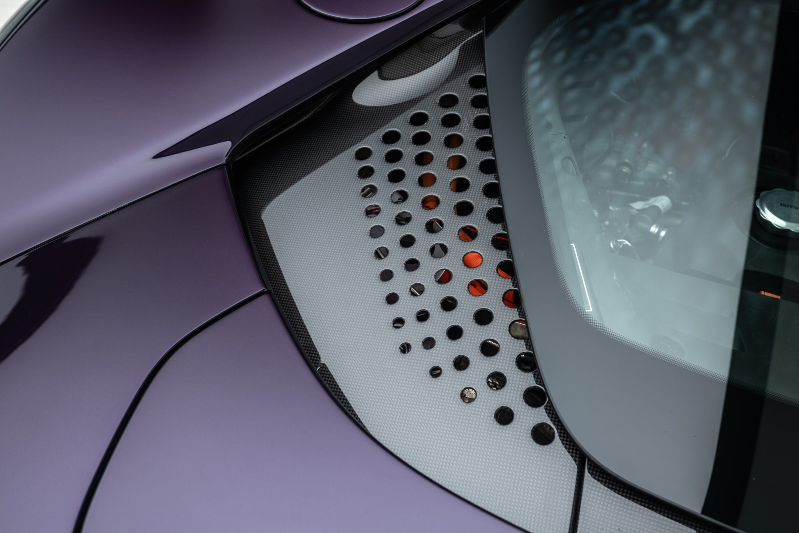 2024 FERRARI SF90 SPIDER | MAIN DEALER SERVICE | FULL CARBON OPTION